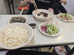 -黑八私房老北京炸酱面