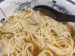 -黑白电视长沙小吃(美林M·LIVE天地东座店)