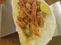 老墨儿板剪牛肉taco-VIKING SALOON美式烟熏烤肉精酿餐酒吧