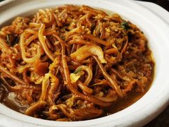 五花肉炒酸菜粉-95号酱骨·一块豆腐(展春园西路店)