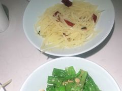 酸辣土豆丝-以饭湘许(新塘万达店)