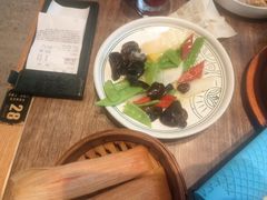 -云海肴·汽锅鸡·云南菜(浦江欢乐颂店)