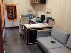 -宠爱国际动物医院· 猫科· 外科·中兽医(长白店)