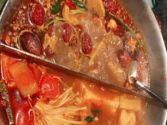 -湊湊火锅·茶憩(新中关购物中心店)