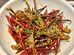 -曼听小寨海鲜烧烤·大连辣炒大王(盖州街店)