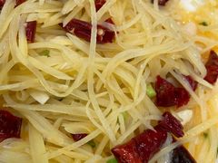 -闯关东东北农家菜(崂山石老人店)