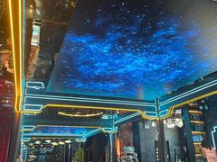 -屋有岛沉浸游戏旗舰店(中山公园店)