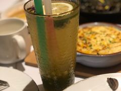 青秋茉莉-张爱施法式西餐厅(汉街店)