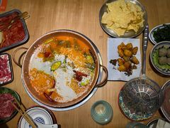 -洱火云南酸菜牛肉火锅(石景山当代商城店)