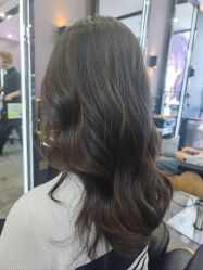 -藤野造型烫染·漂发