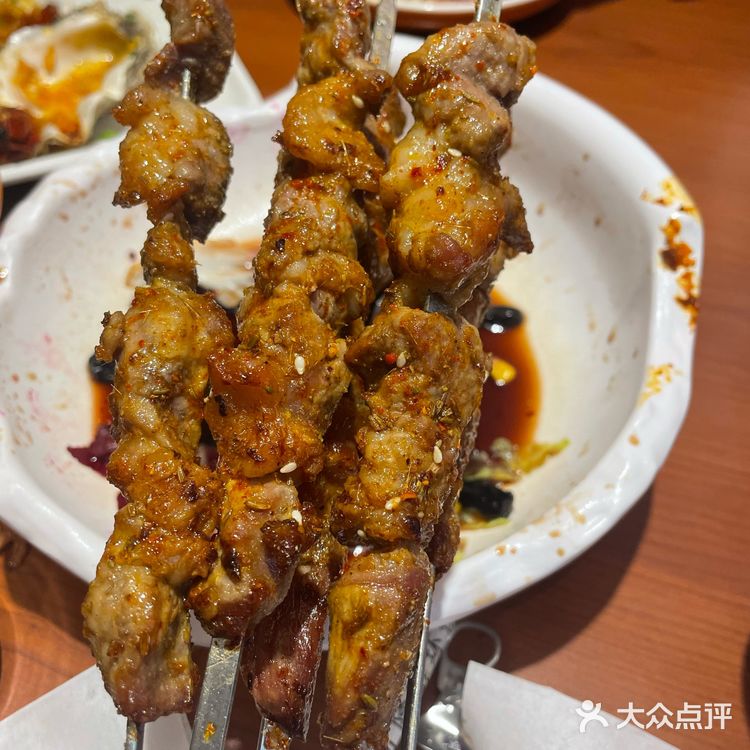 麦家小馆这肉串可以[点赞]