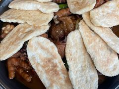 -巧克力渔家.小船海鲜胶东菜(万平口店)