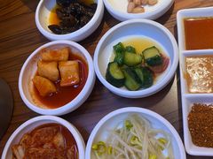 -烧肉一番·新韩式炭火烤肉(大岭山店)