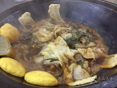 -屯老二农家铁锅炖·行业领军者(梅江店)