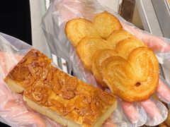 -哈氏上海哈尔滨食品厂(汇联商厦天钥桥路店)