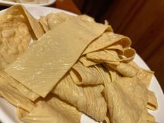 -三道苗苗鱼·美蛙黄辣丁(八里店)