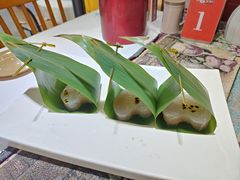 -刘姐啤酒鱼民族演艺餐厅(西街总店)