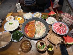 -萍姐火锅·公路夜市(武汉首店)