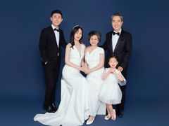 -iF摄影•全家福•证件照•形象照(南山店)