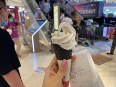 -喜茶(杭州滨江宝龙店)