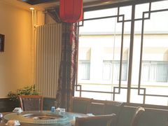 -亿诣蝎府炸酱面羊蝎子火锅(酷车小镇店)