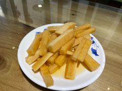 开胃萝卜-炊烟·山房菜