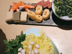 -余欢领鲜火锅(新街口店)