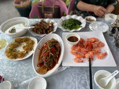 -范饭椰林川湘味海鲜·椰子鸡(三亚湾椰梦长廊店)