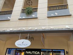 -王府井奥莱临潼小镇(临潼店)