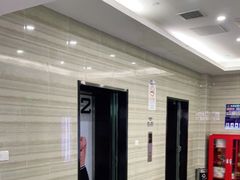 -一兆韦德健身(张杨路店)