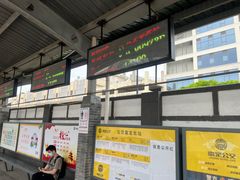 -嘉定北站-公交站停车场