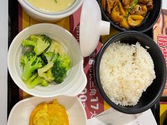 板栗焖鸡套餐-老娘舅(吴山路店)