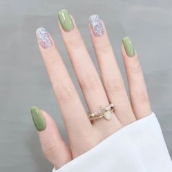 -斯馨·健康美甲美睫