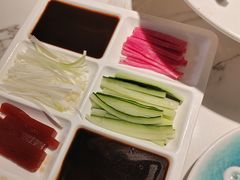 德胜枣木烤鸭-雀蓝川菜(滨湖万象汇店)