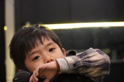 -FRIDAY星期五专业美发沙龙