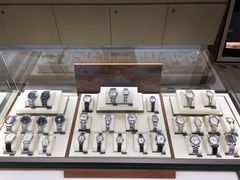 -亨吉利世界名表中心(华润万象城店)