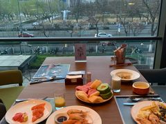 -济南香格里拉·咖啡泉自助餐厅