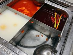 番茄锅底-海底捞火锅(天一广场亚细亚店)
