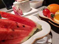 小姐姐特地拿过来的西瓜-海底捞火锅(北京路店)