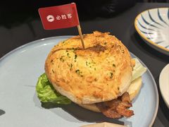 -必胜客(周浦万达店)