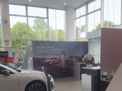 -上海永达奥诚奥迪4S店(申江路店)