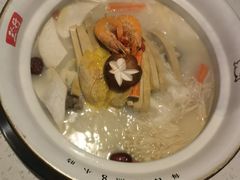 -三人行骨头王火锅(长寿店)