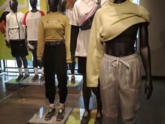 -NIKE品牌体验店(南京东路店)