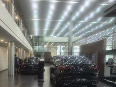 -天津波士信达奔驰4S店(卫津南路店)