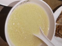 小米粥-河沿肉饼Beijing Pie(东华门店)