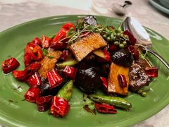 黑金蒜辣子牛肉眼-无锡苏宁银河国际酒店-悦府65中餐厅