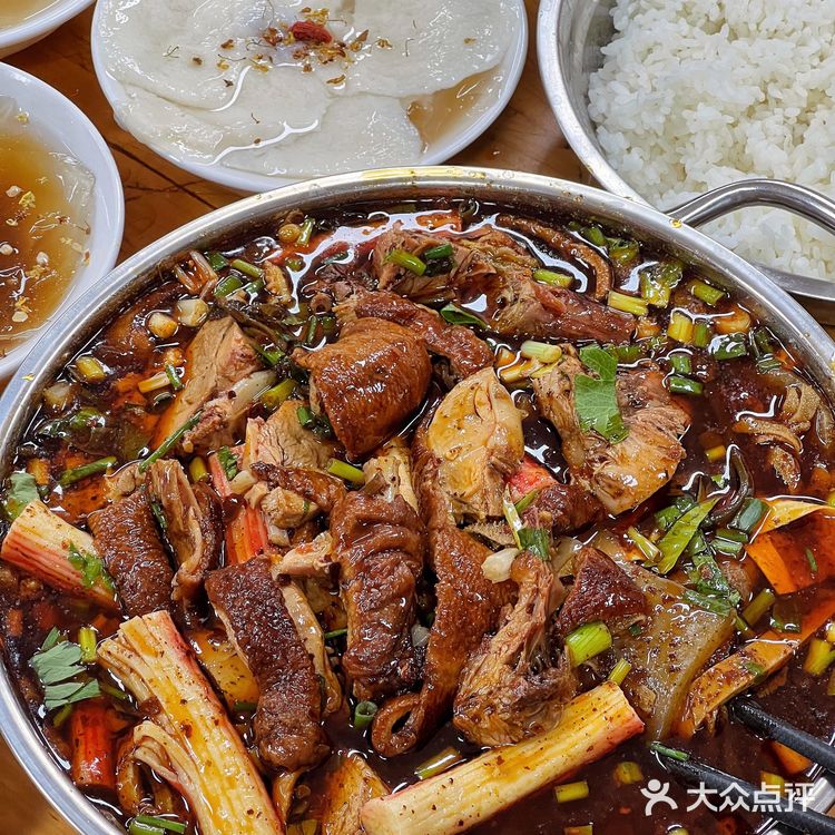 终于在重庆找到了好吃的冒烤鸭了!人均才30!