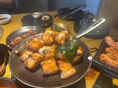 三蒜叶-泥炉烧肉师(新街口金銮巷店)