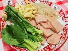 -小竹签烤肉纸包鱼小龙虾(唐韵路店)