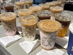 -瑞幸咖啡(大冲商务中心C座店)